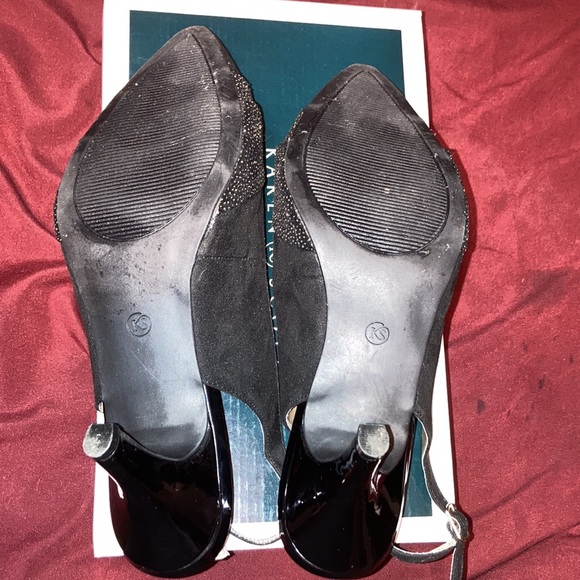 Karen Scott woman shoe- size 10- worn once black and gold - Picture 8 of 9